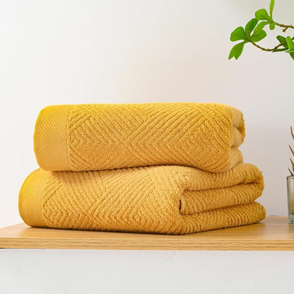 Cotton Textured Bath Towel Set With Geometric Pattern