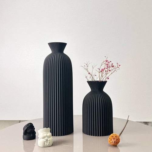 Minimalist Striped Vase Set