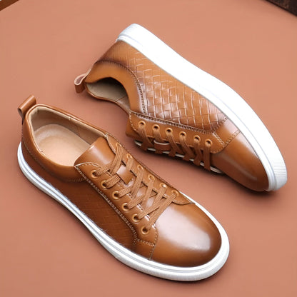Briar Classic Low Top